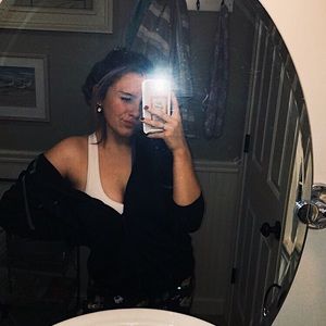 Meet your Posher, Alana